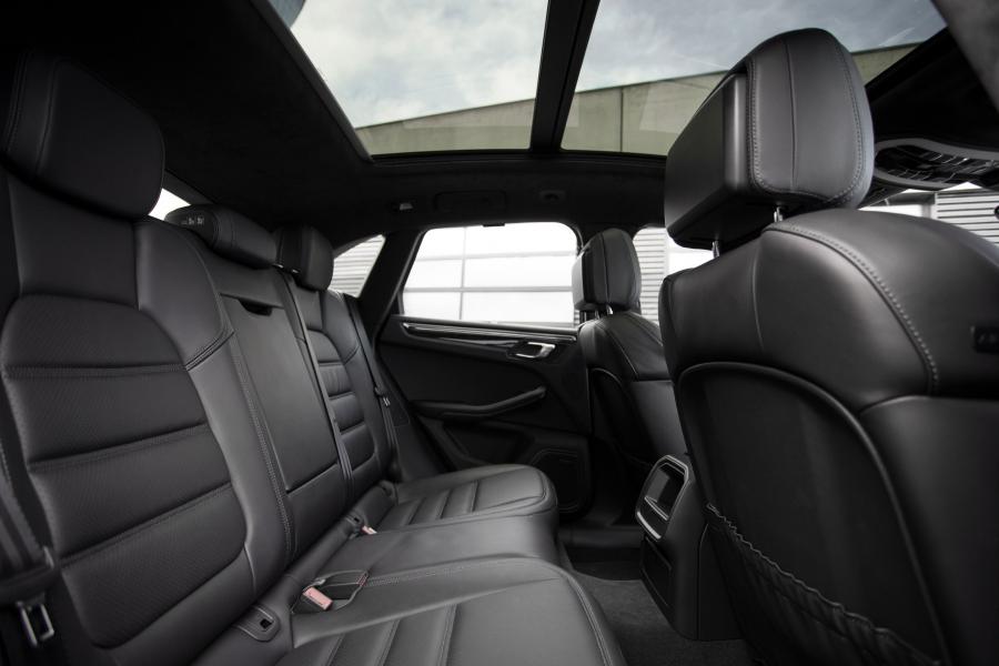  Porsche Macan Turbo 2014 года  (фото 14 из 33)